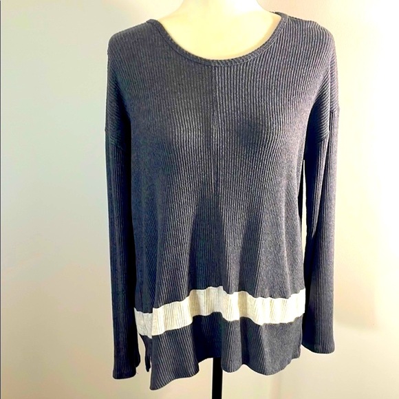 Papillon Gray & White Ribbed Long Sleeve Top, Soft Relaxed Fit Size S - Picture 1 of 7